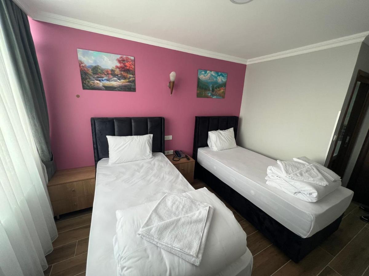 Mirhan Hotel Istanboel Buitenkant foto