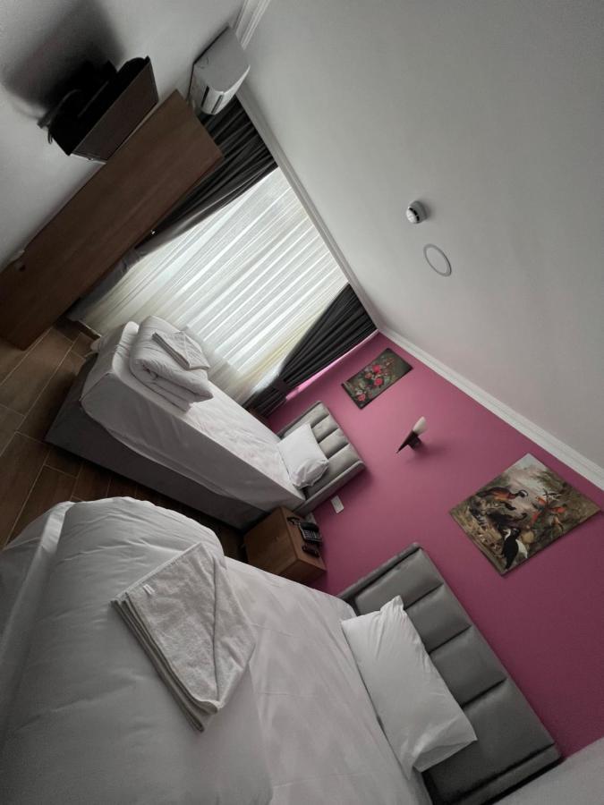 Mirhan Hotel Istanboel Buitenkant foto